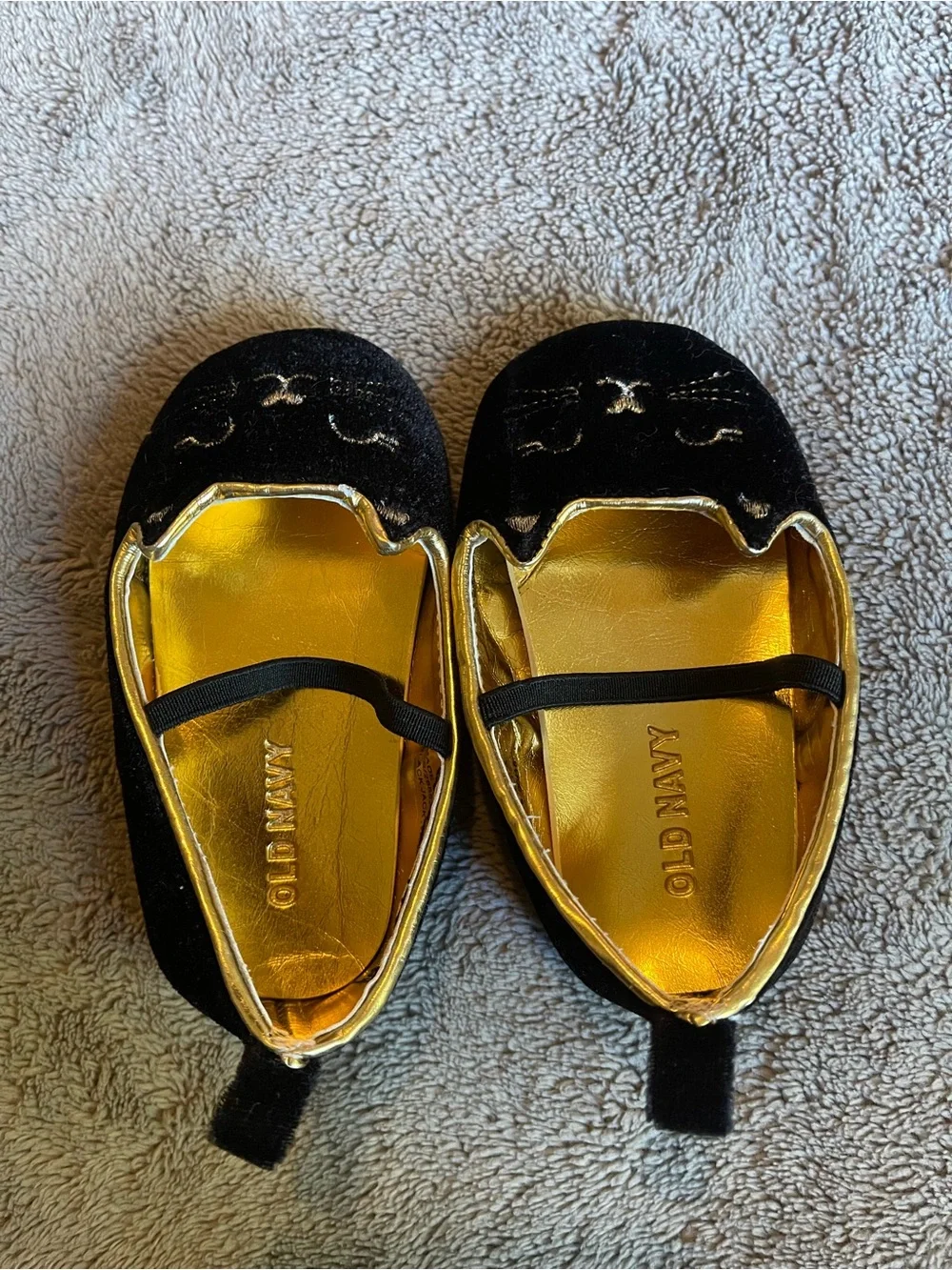 Old Navy Black and Gold Cat Ballet Flats for Kids